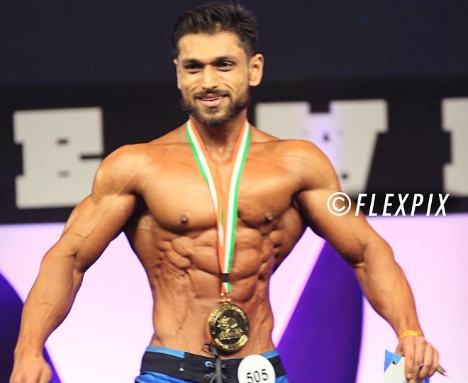 Sandeep Yadav wins Gold at Amateur Olympia IBB Indian Bodybuilding